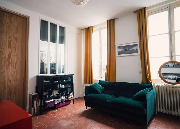 Duplex Sur Cour Arboree